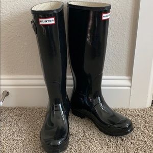 Hunter Black Gloss Boots US 6M
